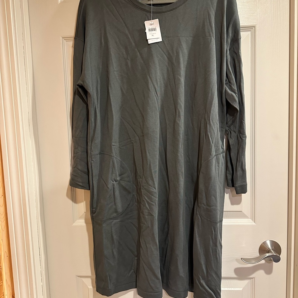 J. Jill Charcoal Long Sleeve Dress
